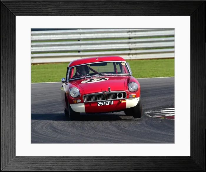 Framed Print : CM25 4797 Tom Smith, MG B Framed Print : CM25 4797 Tom Smith, MG B