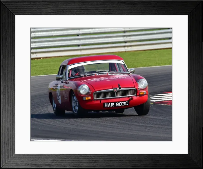 Framed Print : CM25 4794 Simon Barker, MG B Framed Print : CM25 4794 Simon Barker, MG B