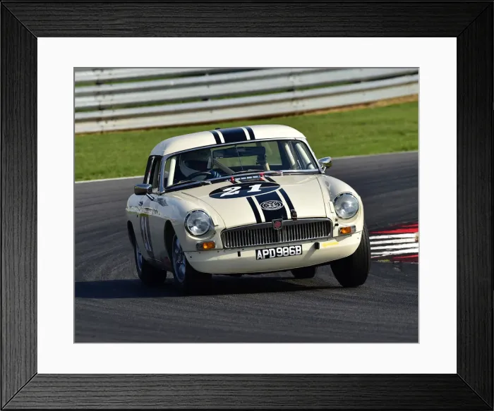 Framed Print : CM25 4776 Hugh Chambers, MG B Framed Print : CM25 4776 Hugh Chambers, MG B