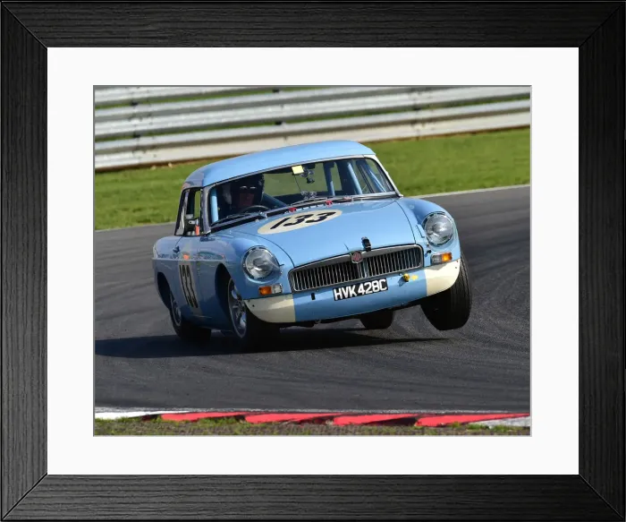 Framed Print : CM25 4773 Edward Kennelly, MG B Framed Print : CM25 4773 Edward Kennelly, MG B