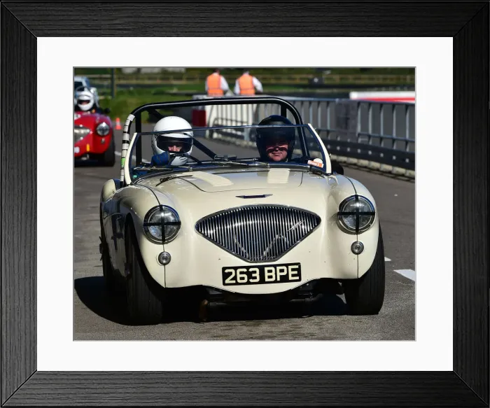 Framed Print : CM25 9524 Matthew Collings, Austin Healey 100M Framed Print : CM25 9524 Matthew Collings, Austin Healey 100M
