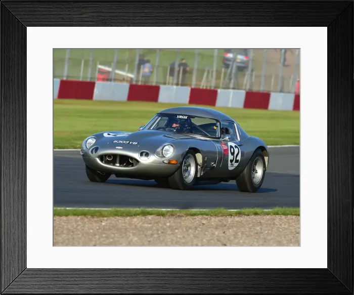 Framed Print : CM23 3237 Julian Thomas, Calum Lockie, Jaguar E-Type Framed Print : CM23 3237 Julian Thomas, Calum Lockie, Jaguar E-Type