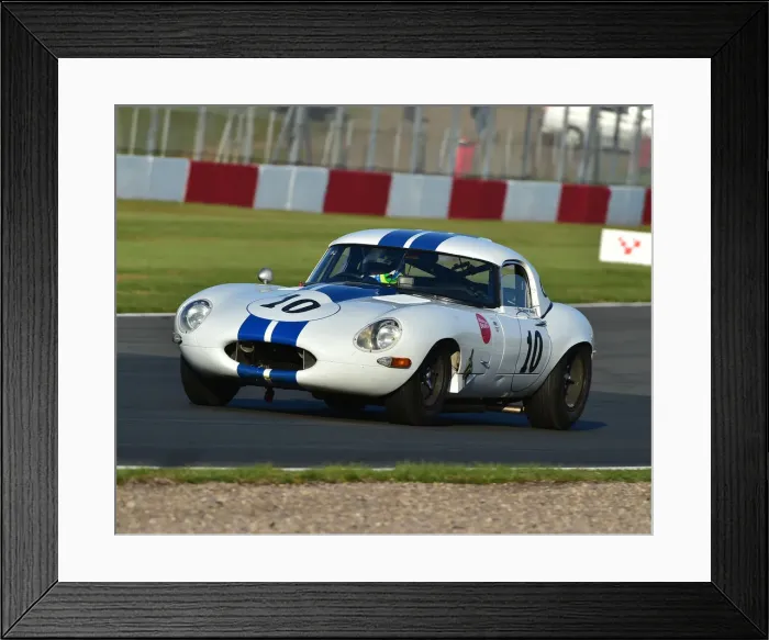 Framed Print : CM23 3235 Simon Butler, Martin Rich, Jaguar E-Type Framed Print : CM23 3235 Simon Butler, Martin Rich, Jaguar E-Type