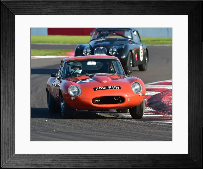 Framed Print : CM23 3219 Graeme Bull, A Bull, Jaguar E-Type