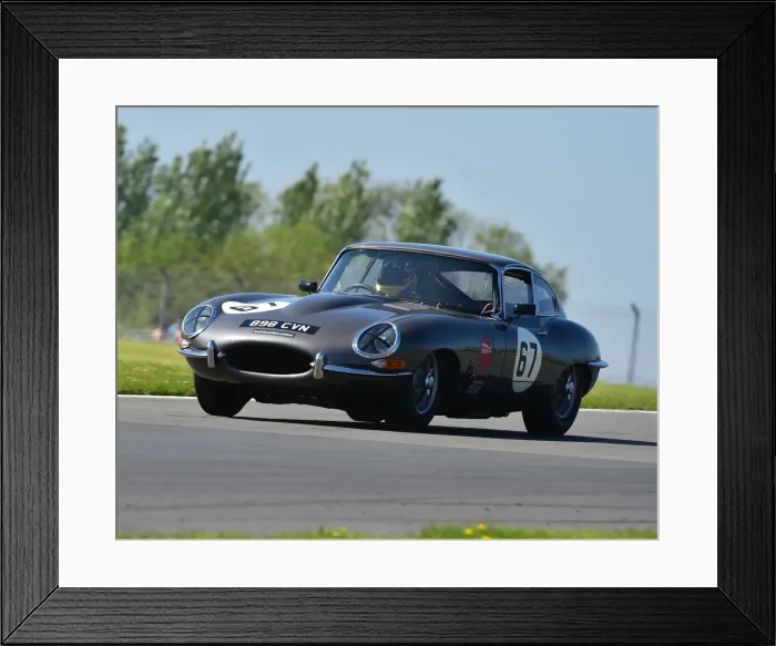 Framed Print : CM23 3659 Andrew Kirkaldy, Sandy Watson, Jaguar E-Type