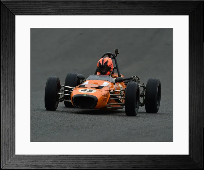 Framed Print : CM25 8207 Callum Grant, Merlyn Mk20A Framed Print : CM25 8207 Callum Grant, Merlyn Mk20A