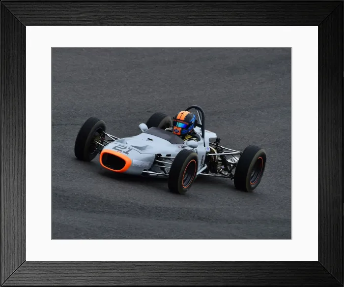 Framed Print : CM25 8131 Ross Drybrough, Merlyn Mk 20AS Framed Print : CM25 8131 Ross Drybrough, Merlyn Mk 20AS