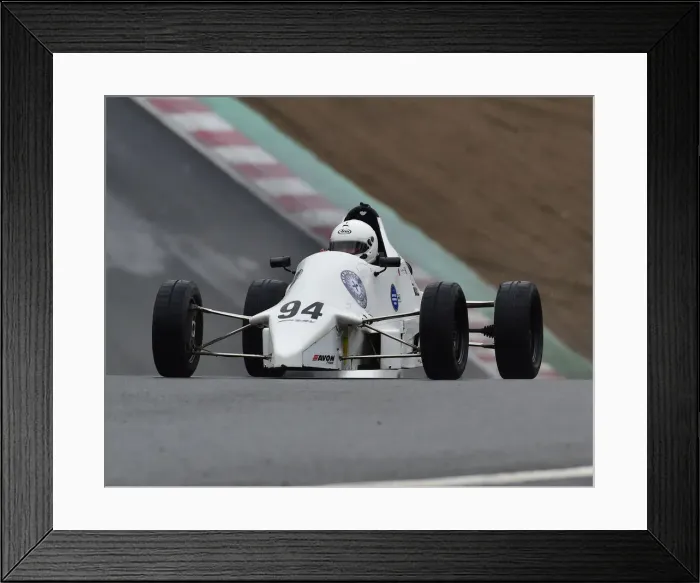 Framed Print : CM25 8306 Oliver White, Van Diemen RF89 Framed Print : CM25 8306 Oliver White, Van Diemen RF89