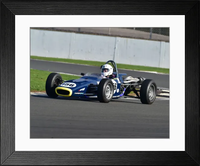 Framed Print : CM26 0565 Rachel Arnold, Merlyn Mk20 Framed Print : CM26 0565 Rachel Arnold, Merlyn Mk20