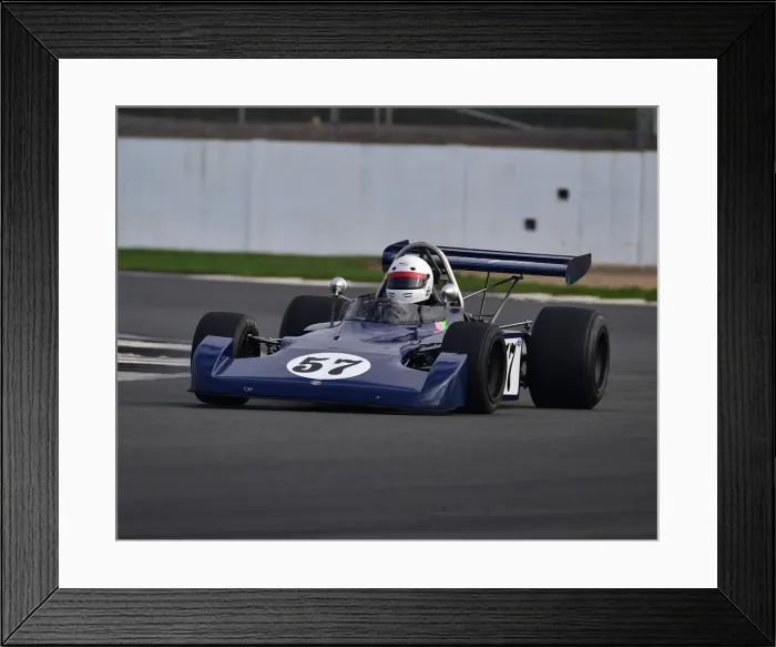 Framed Print : CM26 0412 Robin Lackford, GRD 272 Framed Print : CM26 0412 Robin Lackford, GRD 272