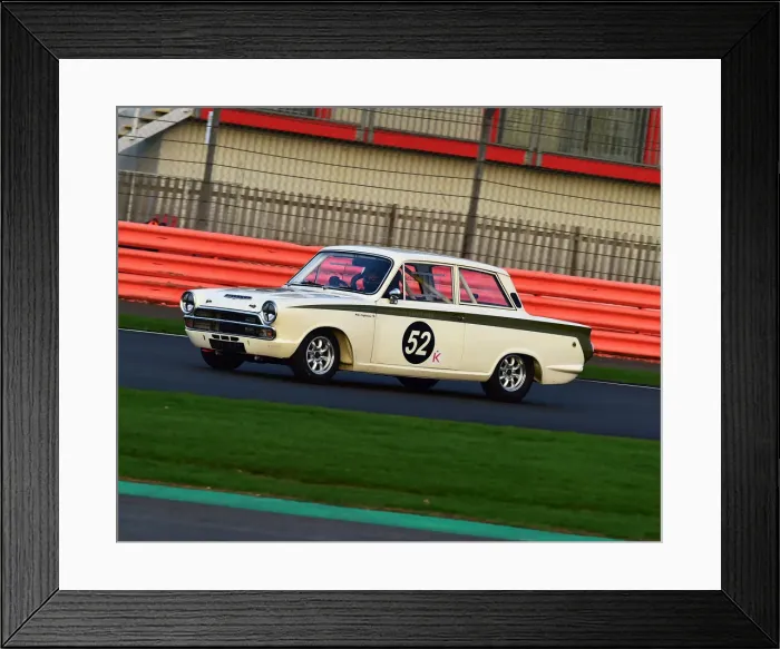 Framed Print : CM26 1582 Mike Stephenson, Ford Lotus Cortina Framed Print : CM26 1582 Mike Stephenson, Ford Lotus Cortina
