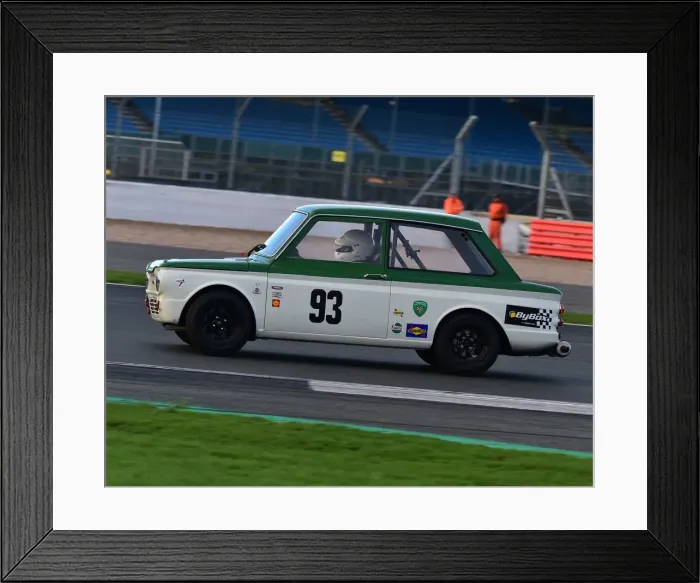 Framed Print : CM26 1493 Stuart Kerr, Singer Chamois Framed Print : CM26 1493 Stuart Kerr, Singer Chamois