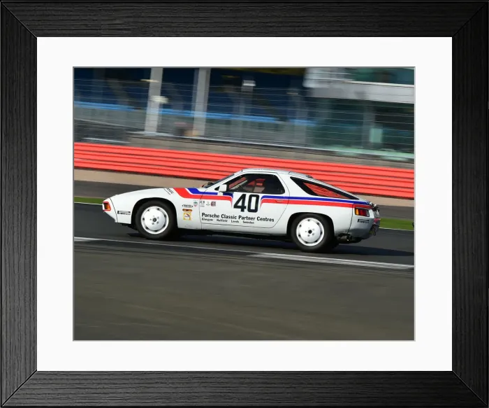 Framed Print : CM26 0917 Ben Anderson, Porsche 928 Framed Print : CM26 0917 Ben Anderson, Porsche 928