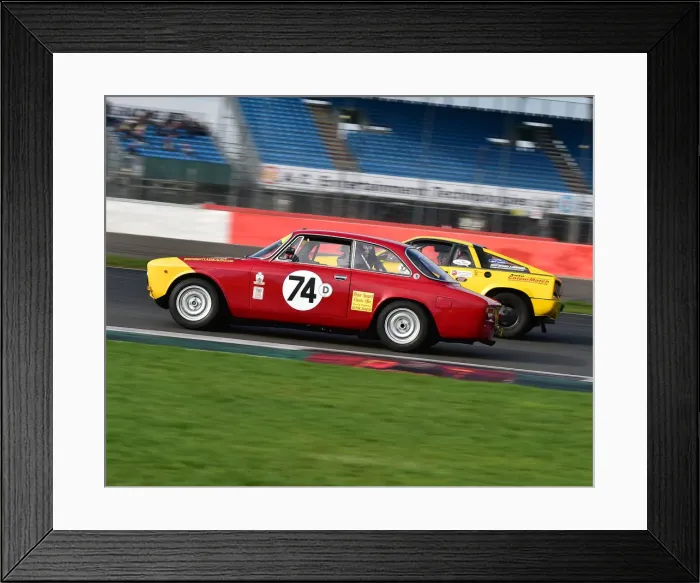 Framed Print : CM26 0782 Mike Neumann, Alfa Romeo 2000 GTV Framed Print : CM26 0782 Mike Neumann, Alfa Romeo 2000 GTV