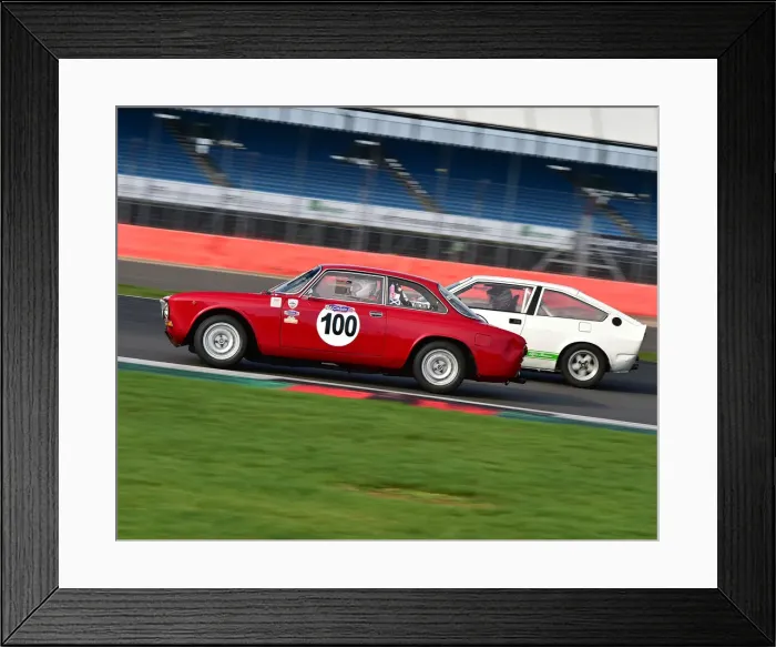 Framed Print : CM26 0780 Drew Nicholson, Alfa Romeo GTV-GT Junior Framed Print : CM26 0780 Drew Nicholson, Alfa Romeo GTV-GT Junior
