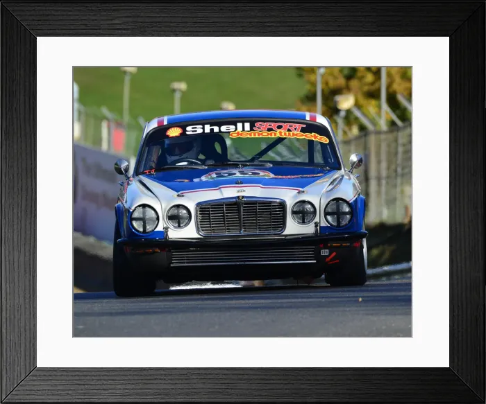 Framed Print : CJ7 5517 David Howard, Jaguar XJ12 Framed Print : CJ7 5517 David Howard, Jaguar XJ12