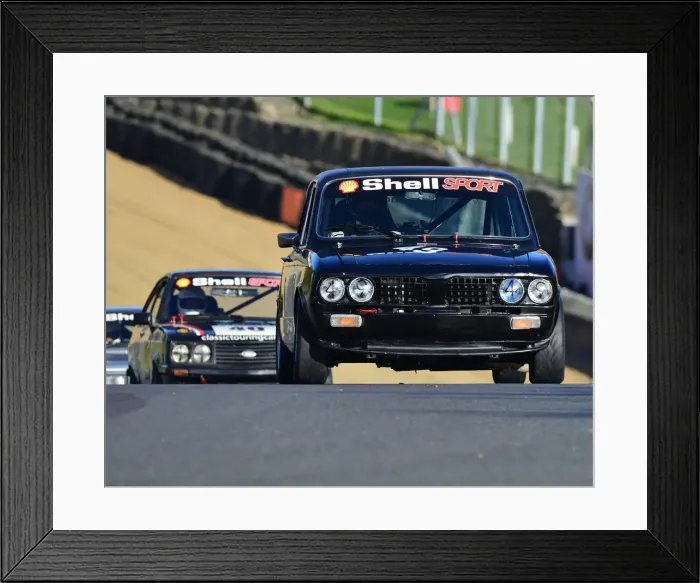 Framed Print : CJ7 5493 Mark Osborne, Triumph Dolomite Sprint Framed Print : CJ7 5493 Mark Osborne, Triumph Dolomite Sprint