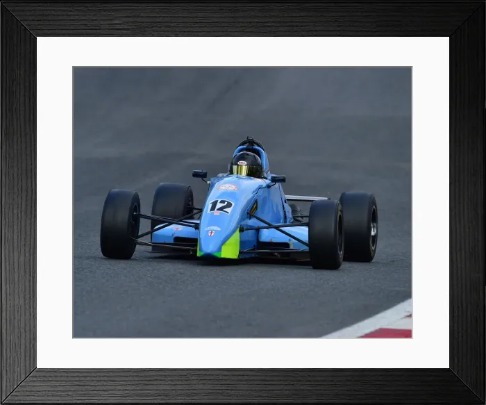 Framed Print : CM26 2033 Phil Davis, Van Diemen RF98 Framed Print : CM26 2033 Phil Davis, Van Diemen RF98