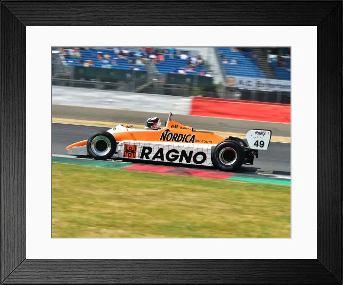 Framed Print : CM24 9648 Neil Glover, Arrows A5 Framed Print : CM24 9648 Neil Glover, Arrows A5