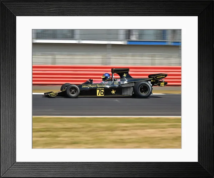 Framed Print : CM24 9498 Andrew Beaumont, Lotus 76 Framed Print : CM24 9498 Andrew Beaumont, Lotus 76