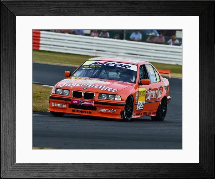 Framed Print : CM25 0064 Bruce Miles, BMW 320 Framed Print : CM25 0064 Bruce Miles, BMW 320