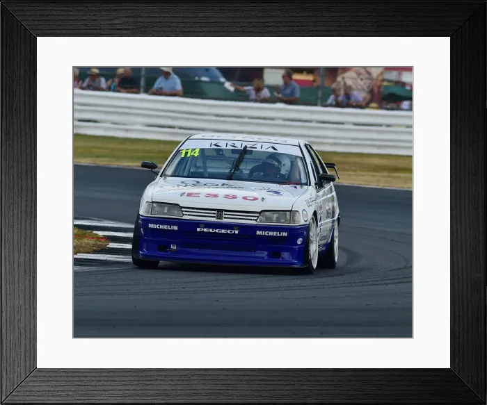 Framed Print : CM25 0060 Andrew Hack, Peugeot 405 Framed Print : CM25 0060 Andrew Hack, Peugeot 405