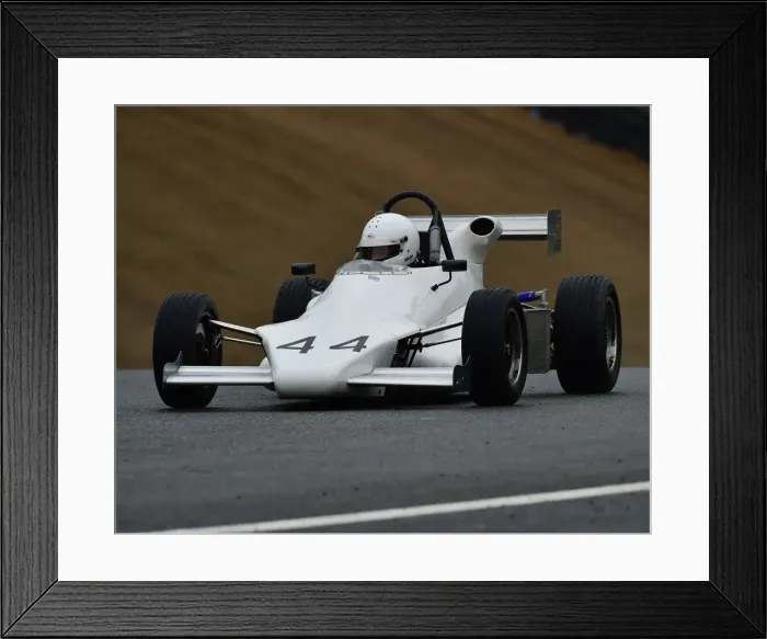 Framed Print : CM25 8271 Robert Pearson, Royale RP30 Framed Print : CM25 8271 Robert Pearson, Royale RP30