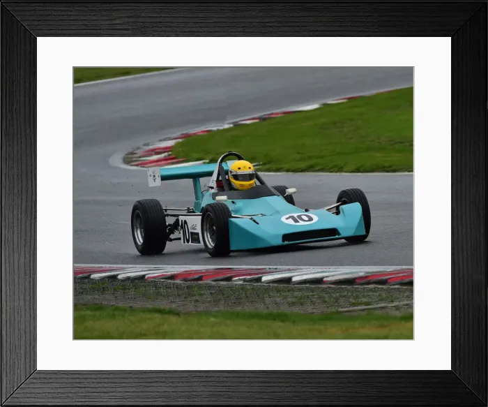 Framed Print : CM25 9077 Derek Smith, Royale RP27 Framed Print : CM25 9077 Derek Smith, Royale RP27