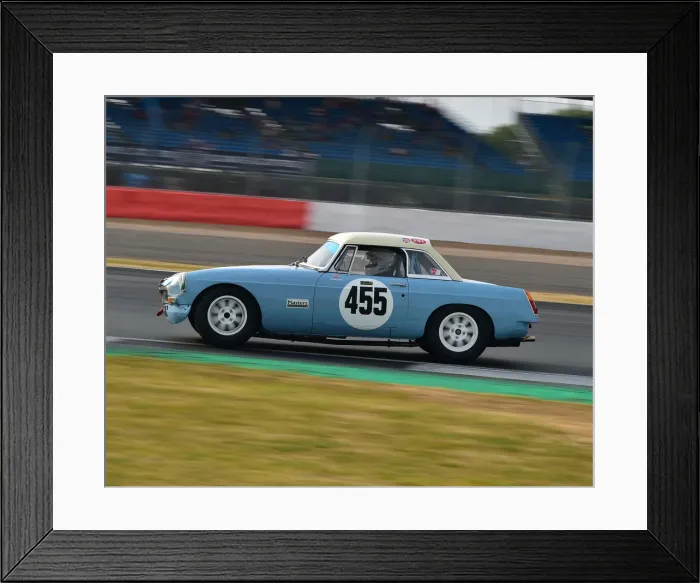Framed Print : CM25 0305 Mark Hope, MG B Framed Print : CM25 0305 Mark Hope, MG B