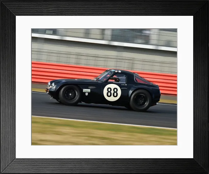 Framed Print : CM25 0200 John Davison, TVR Griffith Framed Print : CM25 0200 John Davison, TVR Griffith