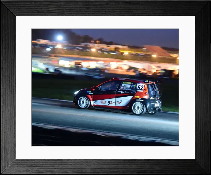 Framed Print : CM26 3449 Rob Baker, Lucas Nanetti, Smart ForFour Framed Print : CM26 3449 Rob Baker, Lucas Nanetti, Smart ForFour
