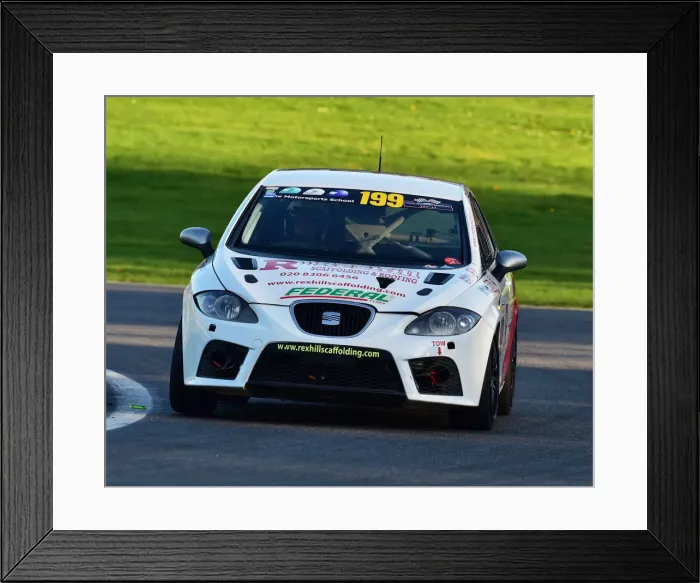 Framed Print : CM26 2917 Robert Hosier, SEAT Leon Framed Print : CM26 2917 Robert Hosier, SEAT Leon
