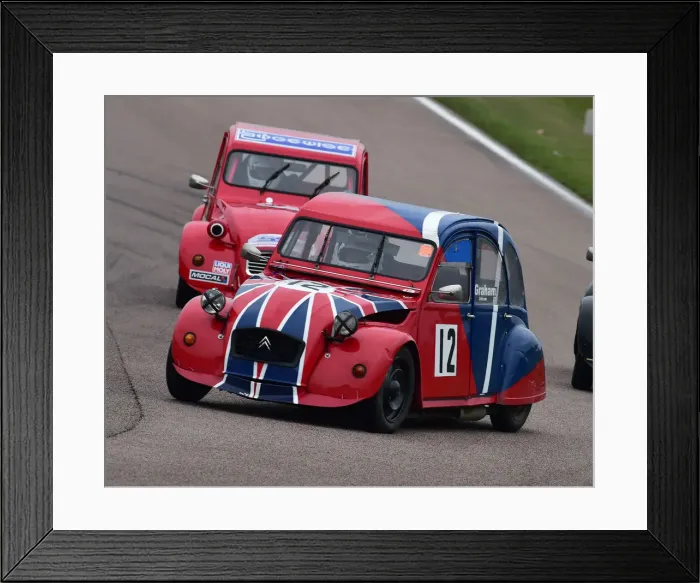 Framed Print : CM26 3747 Neal Graham, Citroen 2CV Framed Print : CM26 3747 Neal Graham, Citroen 2CV