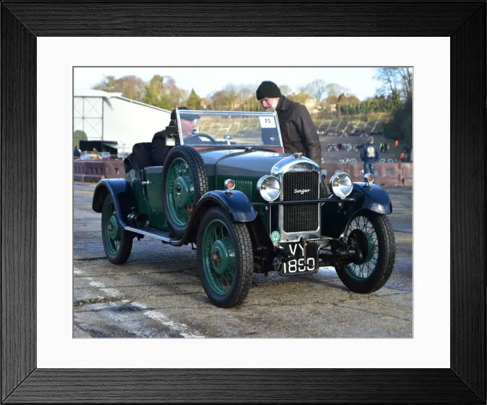 Framed Print : CM26 5555 Patrick Gardner, Singer Porlock Framed Print : CM26 5555 Patrick Gardner, Singer Porlock