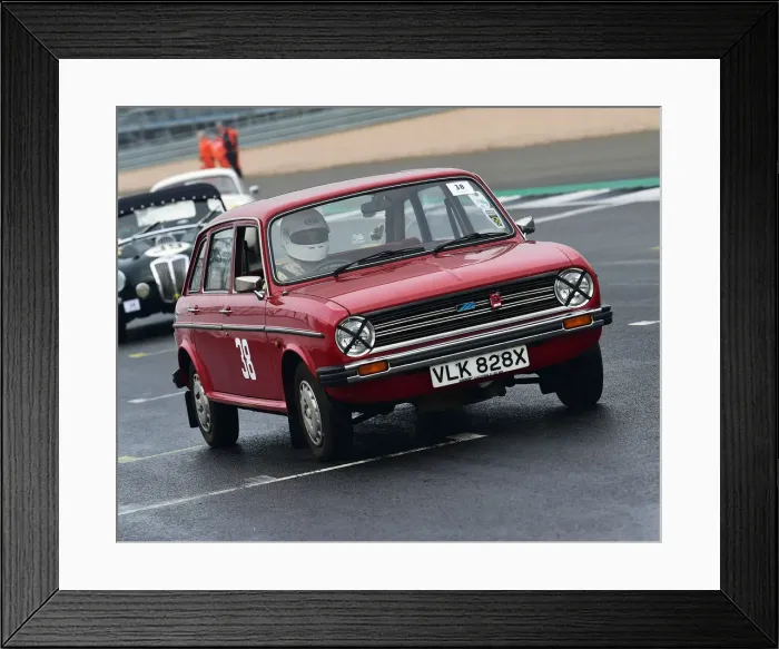 Framed Print : CM26 6303 William Lake, Austin Maxi Framed Print : CM26 6303 William Lake, Austin Maxi