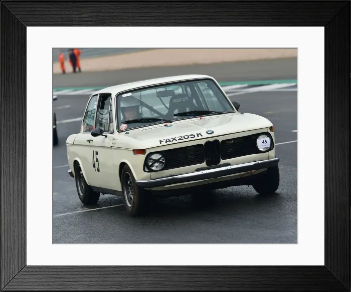 Framed Print : CM26 6310 Richard Tyzack, BMW 2002 Framed Print : CM26 6310 Richard Tyzack, BMW 2002