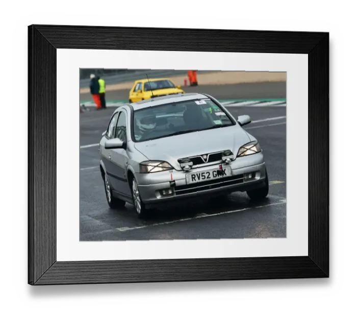 Framed Print : CM26 6318 Mark Gold, Vauxhall Astra SRi Framed Print : CM26 6318 Mark Gold, Vauxhall Astra SRi