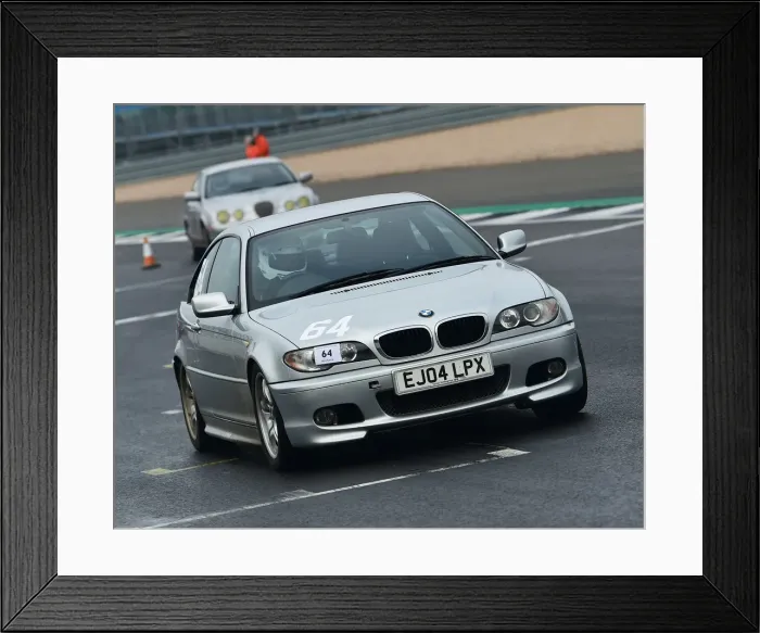 Framed Print : CM26 6321 Timothy Dutton, BMW 318 Framed Print : CM26 6321 Timothy Dutton, BMW 318