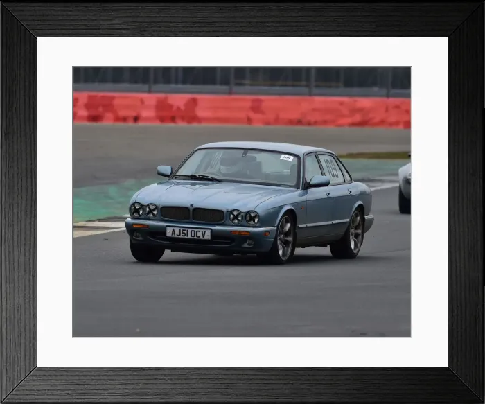 Framed Print : CM26 7010 Dougal Cawley, Daimler Sovereign Framed Print : CM26 7010 Dougal Cawley, Daimler Sovereign
