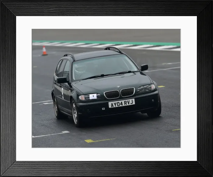 Framed Print : CM26 6439 John Kavanagh, BMW 325i Touring Framed Print : CM26 6439 John Kavanagh, BMW 325i Touring