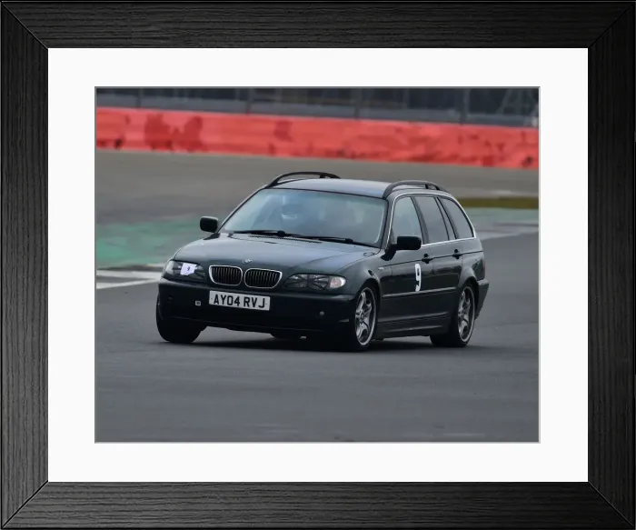 Framed Print : CM26 7041 John Kavanagh, BMW 325i Touring Framed Print : CM26 7041 John Kavanagh, BMW 325i Touring