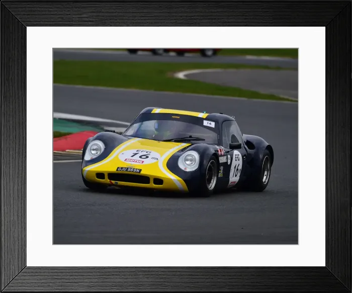 Framed Print : CM26 6756 Alex Ames, Chevron B8 BMW Framed Print : CM26 6756 Alex Ames, Chevron B8 BMW