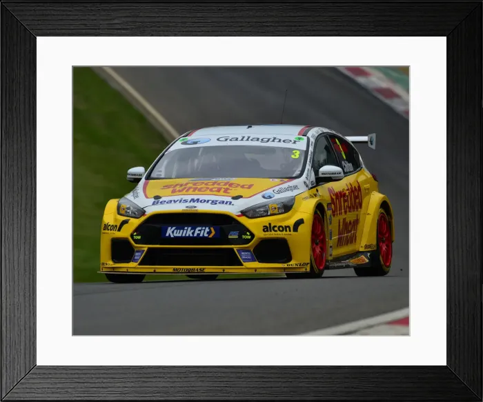 Framed Print : CJ7 7604 Tom Chilton, Ford Focus RS Framed Print : CJ7 7604 Tom Chilton, Ford Focus RS