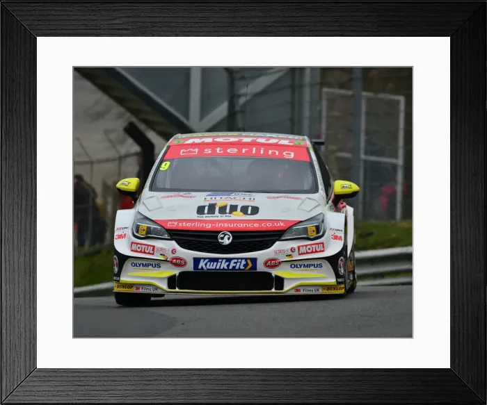 Framed Print : CJ7 7593 Rob Collard, Vauxhall Astra