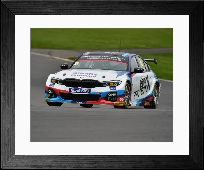 Framed Print : CM26 9225 Tom Oliphant, BMW 330i M Sport Framed Print : CM26 9225 Tom Oliphant, BMW 330i M Sport