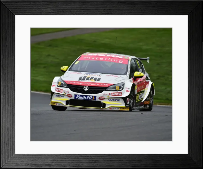 Framed Print : CM26 9211 Rob Collard, Vauxhall Astra Framed Print : CM26 9211 Rob Collard, Vauxhall Astra
