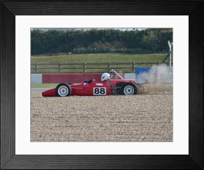 Framed Print : CM27 0317 Chris Stuart, Crossle 16F Framed Print : CM27 0317 Chris Stuart, Crossle 16F