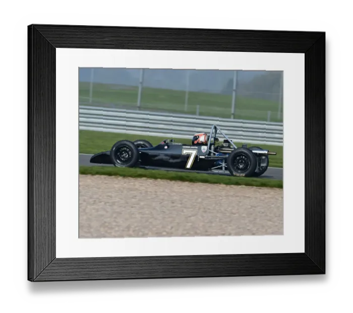 Framed Print : CM26 9572 Cameron Jackson, Winklemann WDF2 Framed Print : CM26 9572 Cameron Jackson, Winklemann WDF2