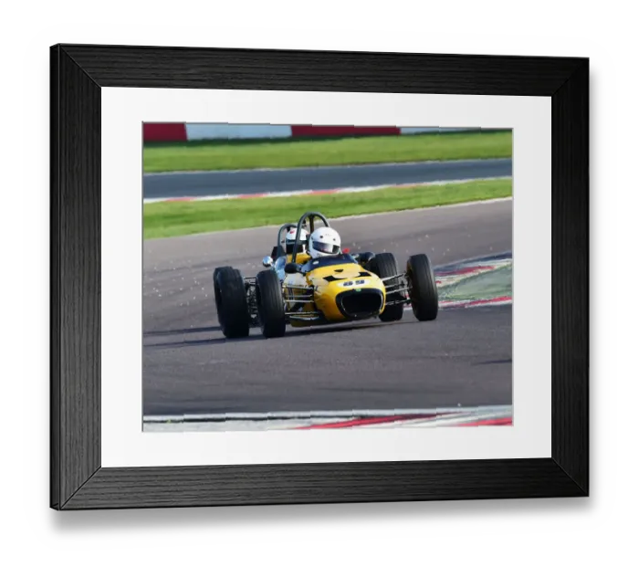 Framed Print : CM27 0503 Ted Pearson, Merlyn Mk11-17 Framed Print : CM27 0503 Ted Pearson, Merlyn Mk11-17