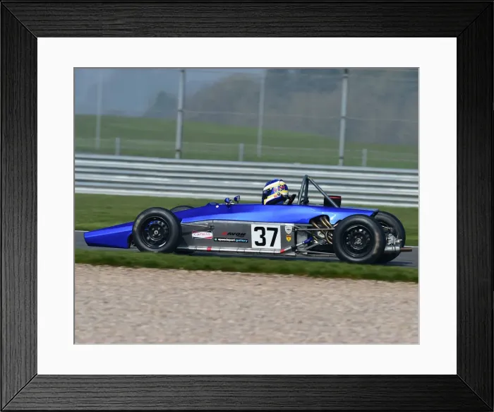 Framed Print : CM26 9536 Will Nuthall, Jamun T2 Framed Print : CM26 9536 Will Nuthall, Jamun T2